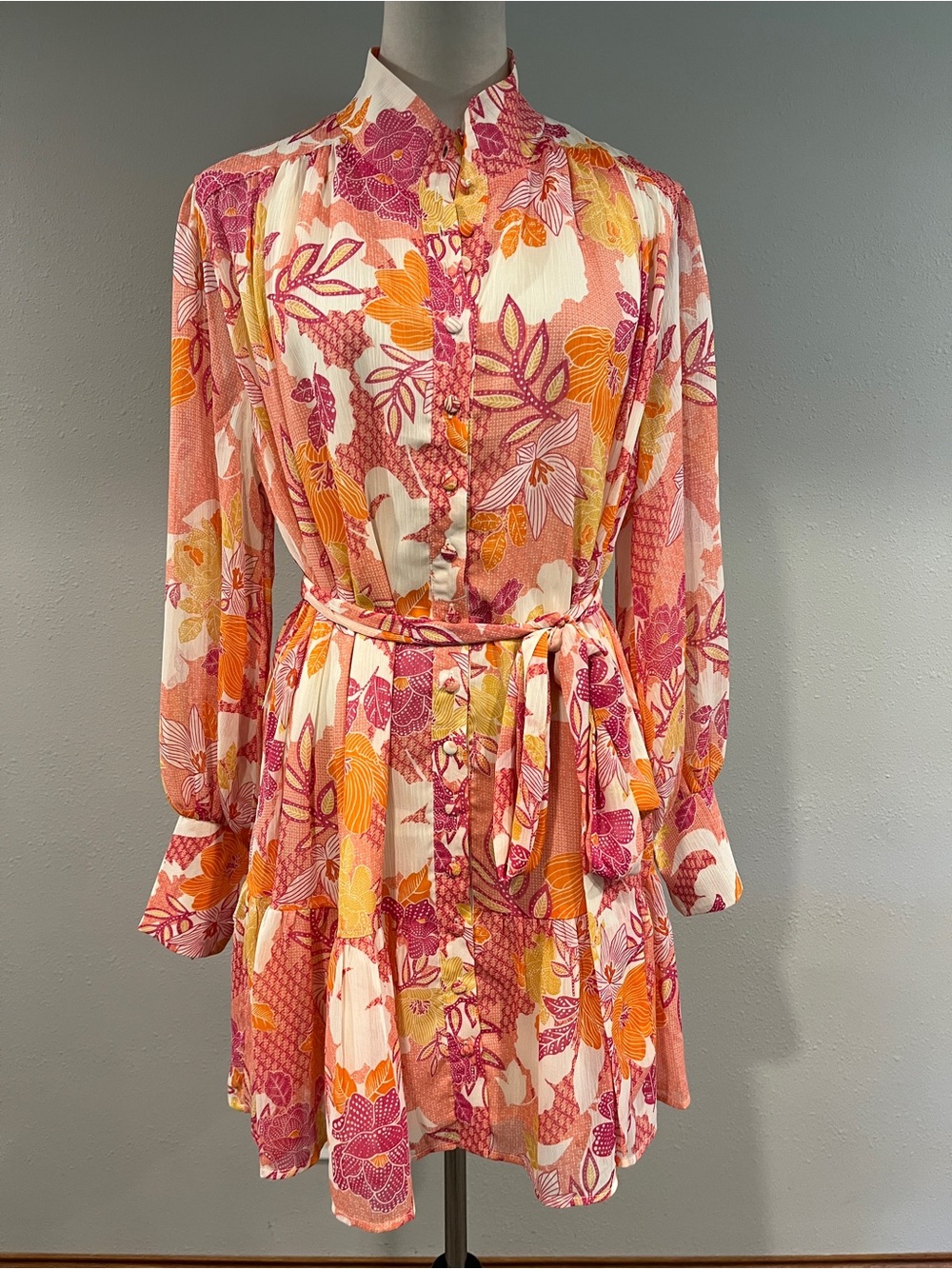 Fate‎ long sleeves Floral Tie-Waist Mini Dress size large